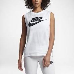 NWT Nike Mesh Tank